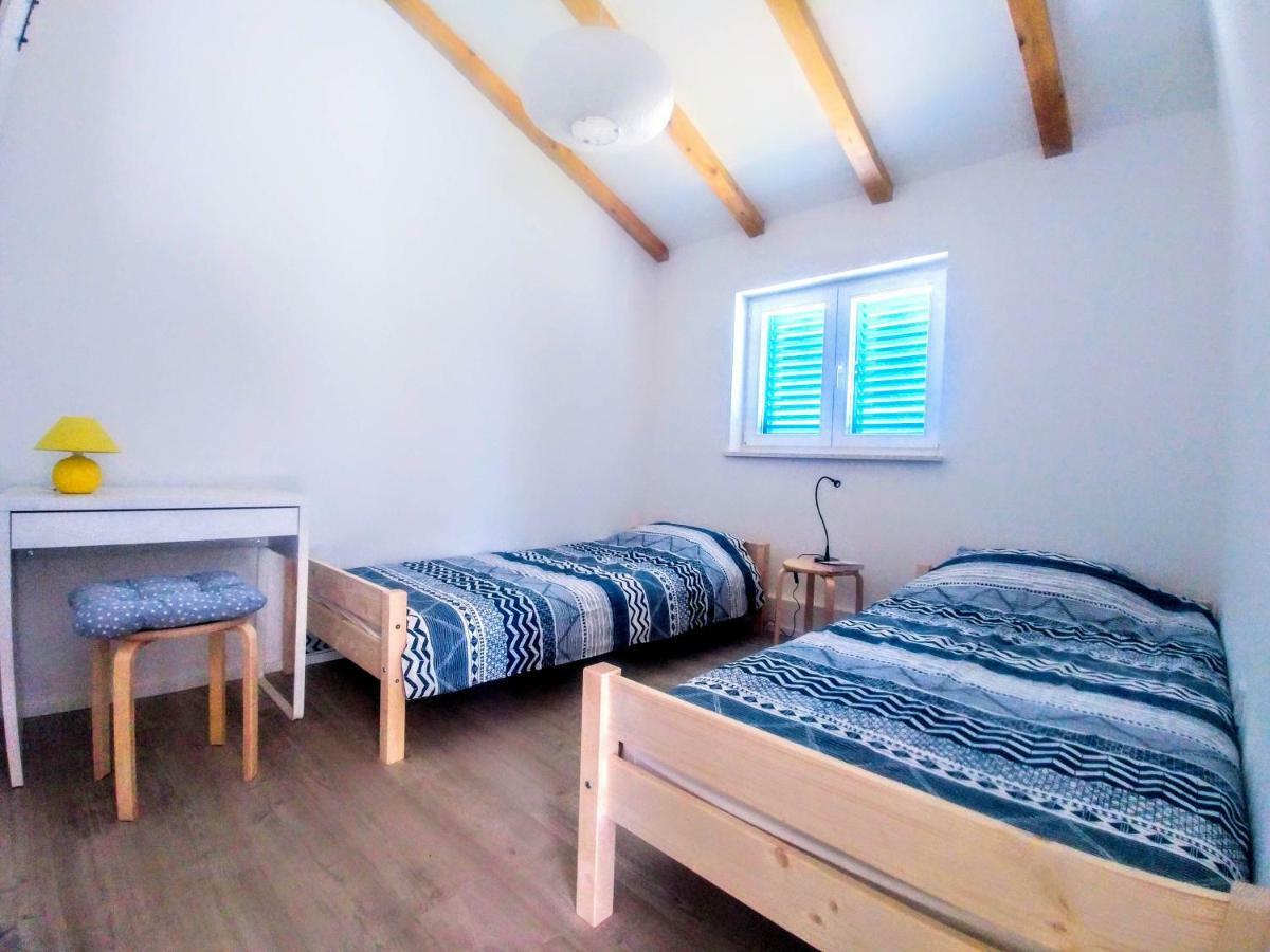 Villa Mendula Premantura Esterno foto